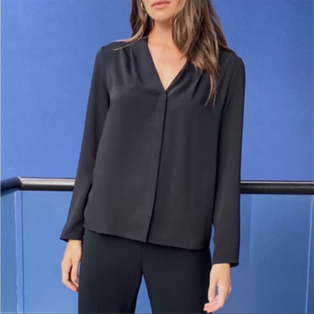 Aritzia Babaton Power Blouse